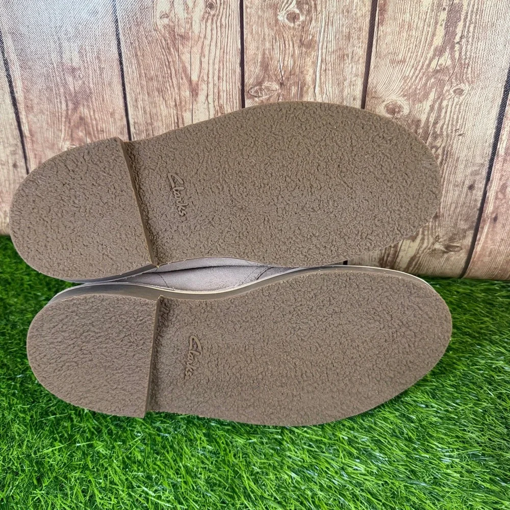 Clarks shoes are